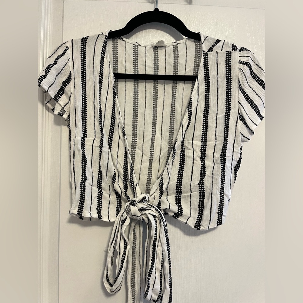 Garage Wrap Top, Size XS, Lightly worn